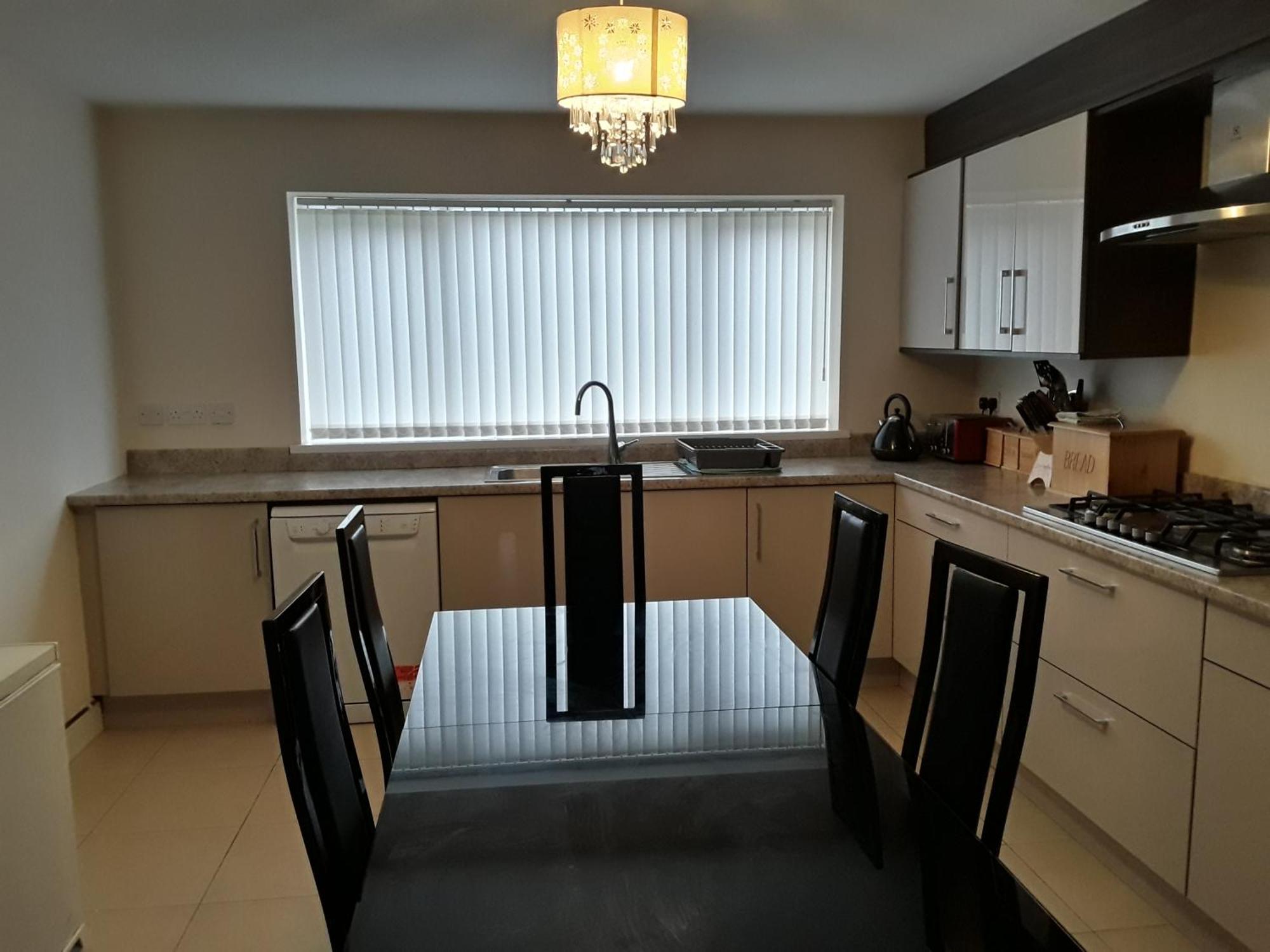 Hams Rest Place - Strictly Only One Guest Allowed In One Room A Second Accompanying Person Will Not Be Allowed Into The Property Бірмінгем Екстер'єр фото
