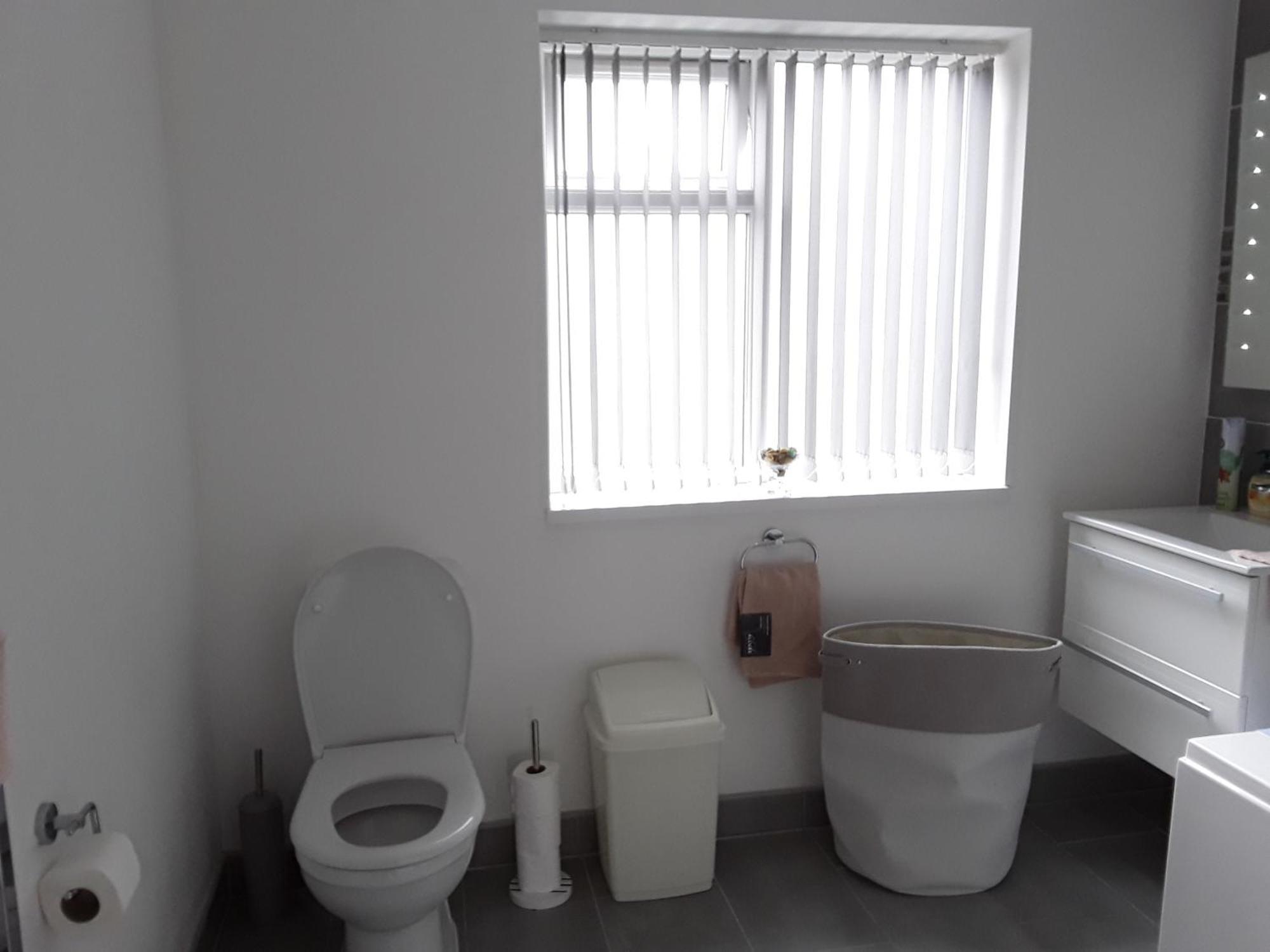 Hams Rest Place - Strictly Only One Guest Allowed In One Room A Second Accompanying Person Will Not Be Allowed Into The Property Бірмінгем Екстер'єр фото